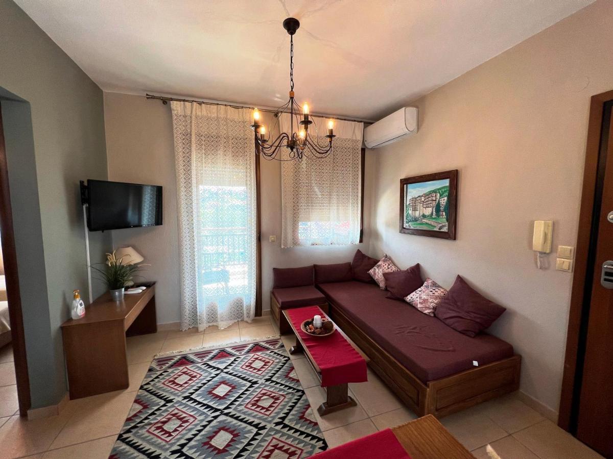 Nea Roda Apartments Bagian luar foto